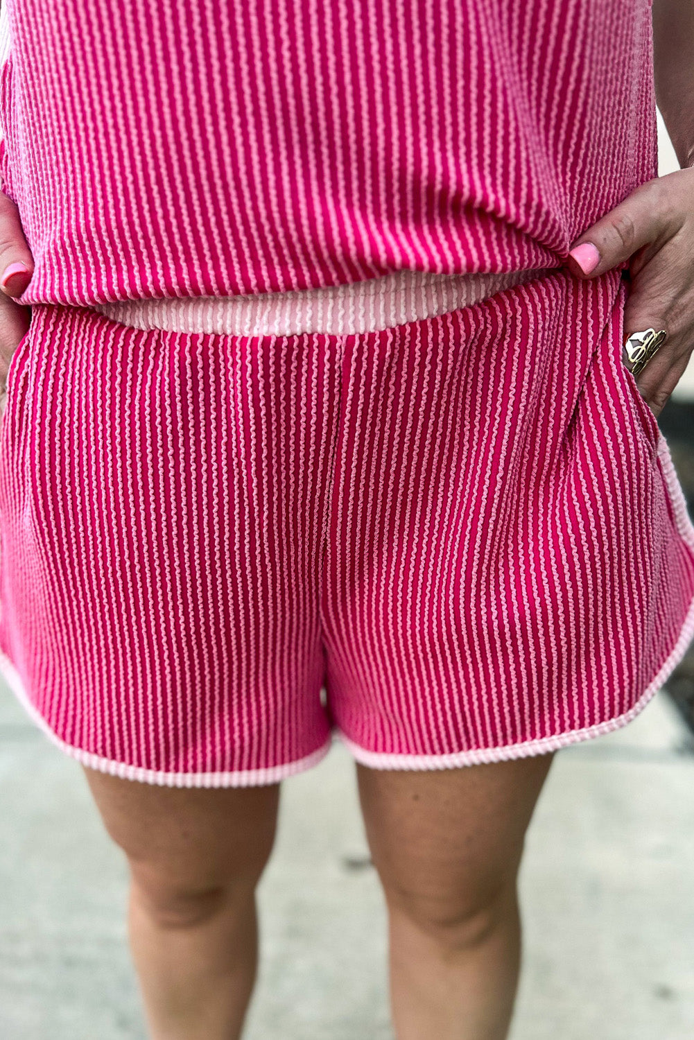 Rose Red 3D Spiral Ribbed Texture 2 Tones Patchwork Short Set