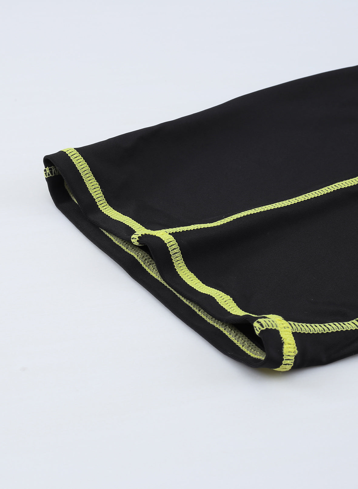 Black Seam Contoured Zip Front Wetsuit